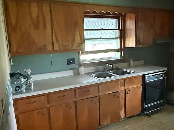 5th image of 514 N 2nd St