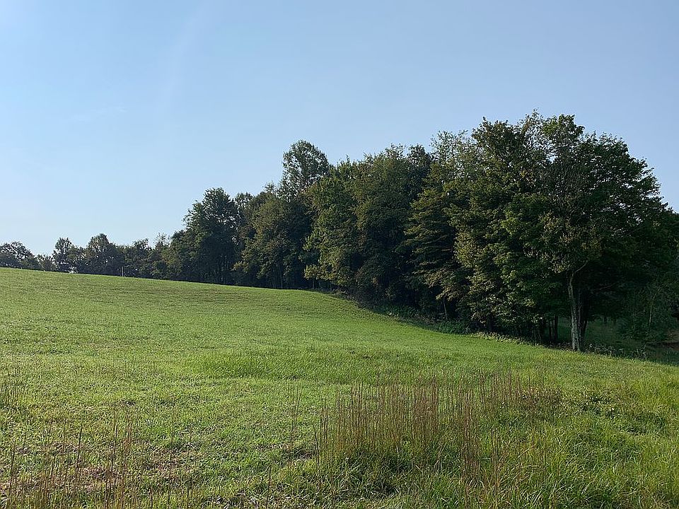 Field and wooded acreage