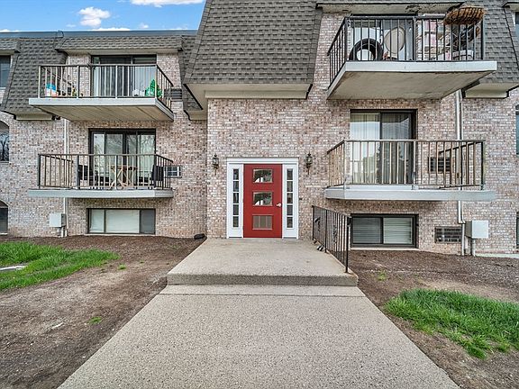 5th image of 40 High St APT 205
