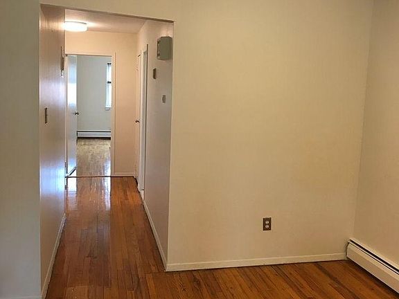 5th image of 8725 17th Ave #2