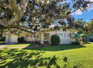 1869 Greenhill Dr, Clearwater, FL 33755