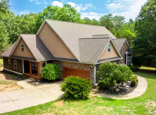 248 Castlerock Ln, Chickamauga, GA 30707