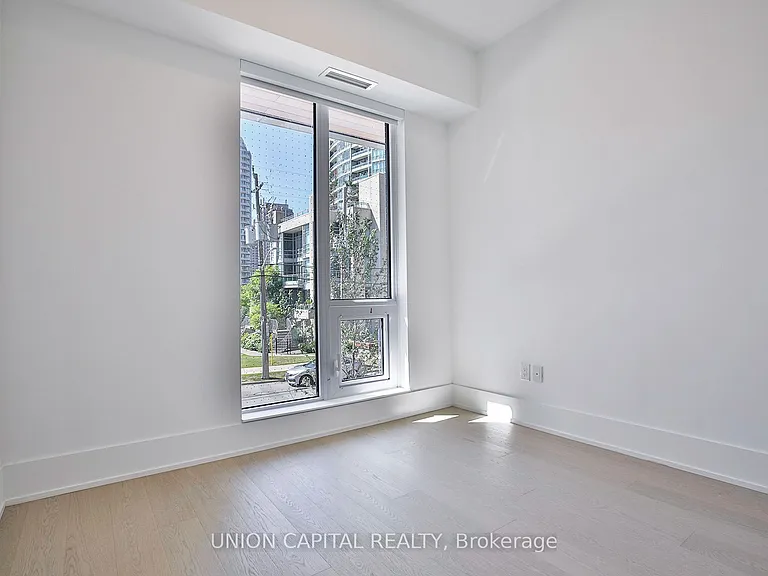 36 Olive Ave #Townhouse 103 — Photo 13
