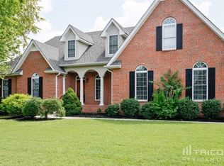 2714 Howell Dr, Murfreesboro, TN 37130
