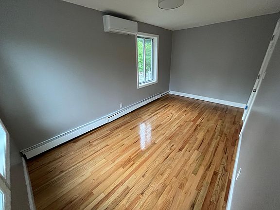 2nd image of 4004 248th St Floor 1