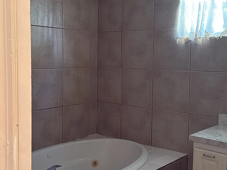 4612 W Ballast Point Blvd — Photo 1