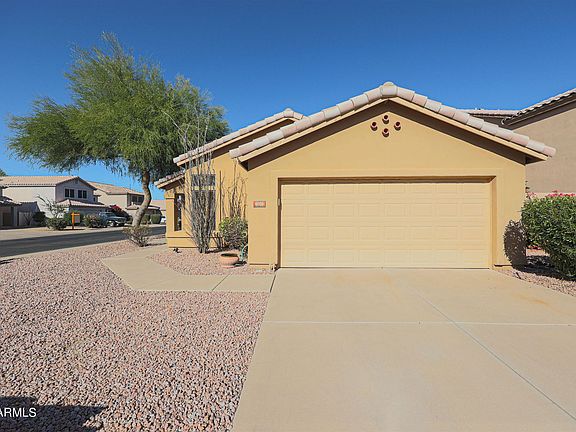 2nd image of 4016 E Chaparosa Way