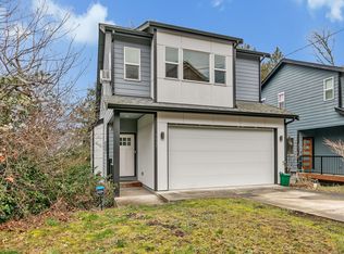 3837 21st Ave SW, Seattle, WA 98106