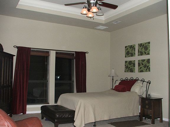 4th image of 4501 Thoreau Cir