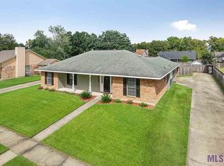 9869 Kinglet Dr, Baton Rouge, LA 70809