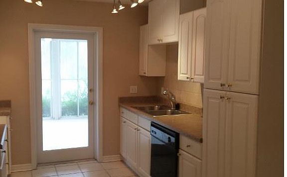 4th image of 1638 Lawndale Cir
