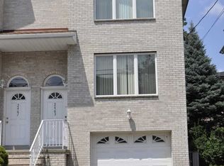 2463 7th St #2463, Fort Lee, NJ 07024