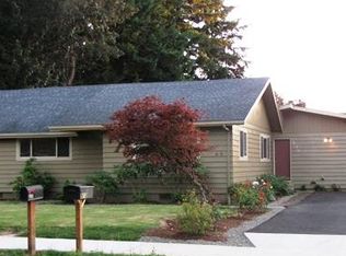 809 NE 194th Ave, Portland, OR 97230