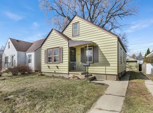 1524 76th St, Kenosha, WI 53143