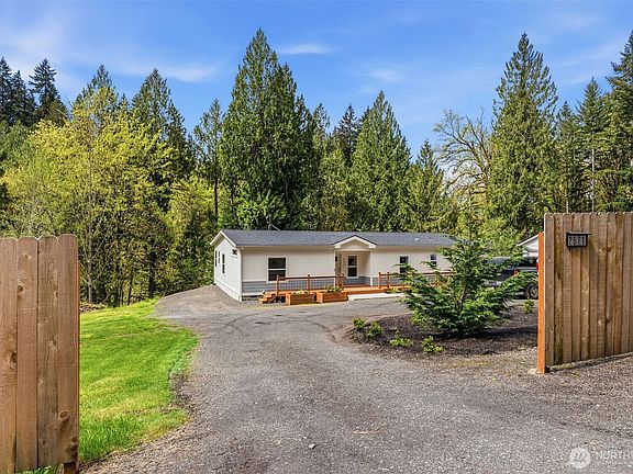 4th image of 2571 Hazel Dell Road