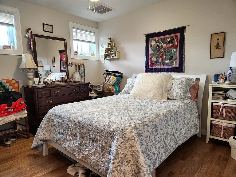 53 Willow St #3 — Photo 5