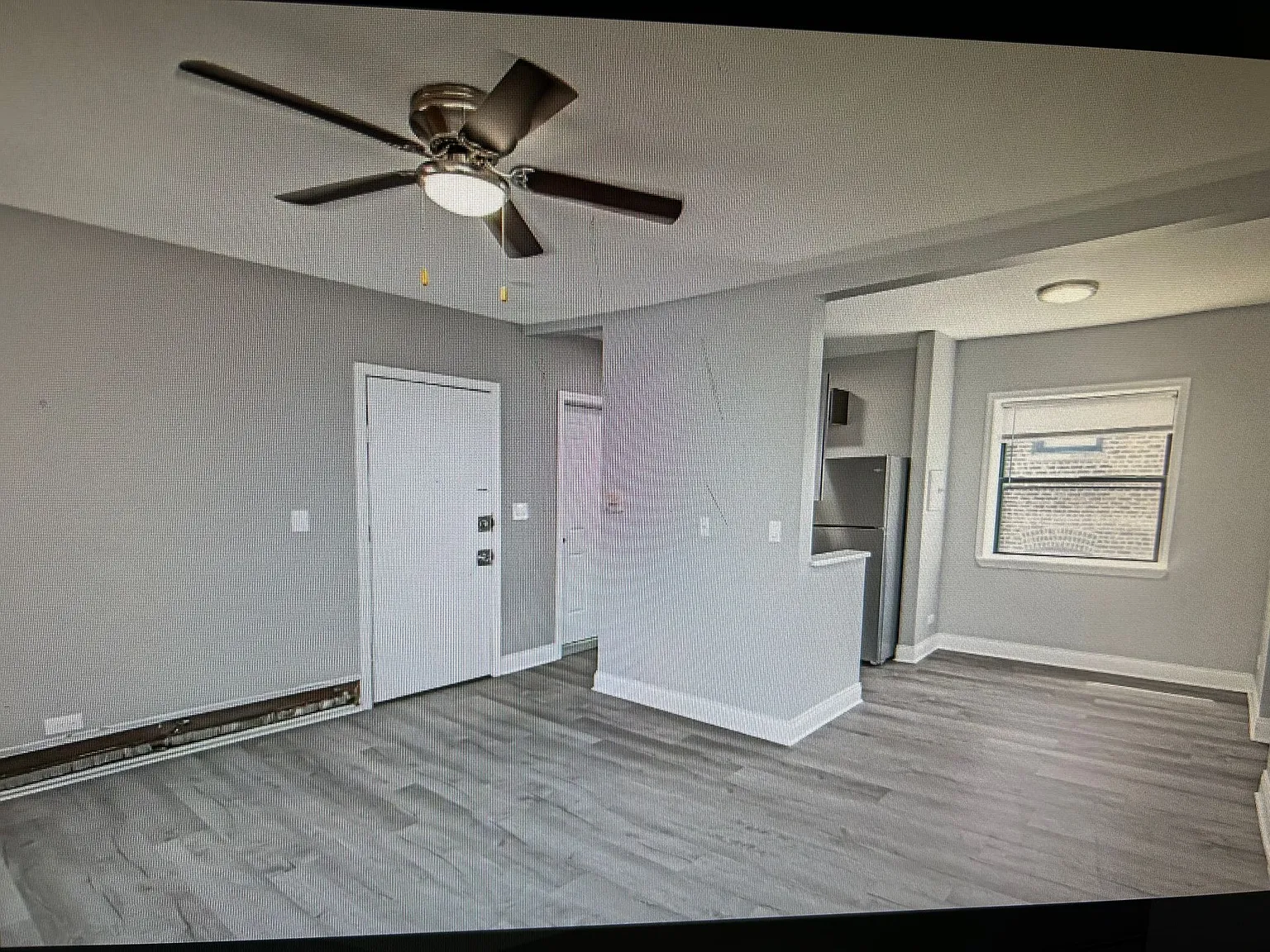 4611 S Drexel — Photo 3