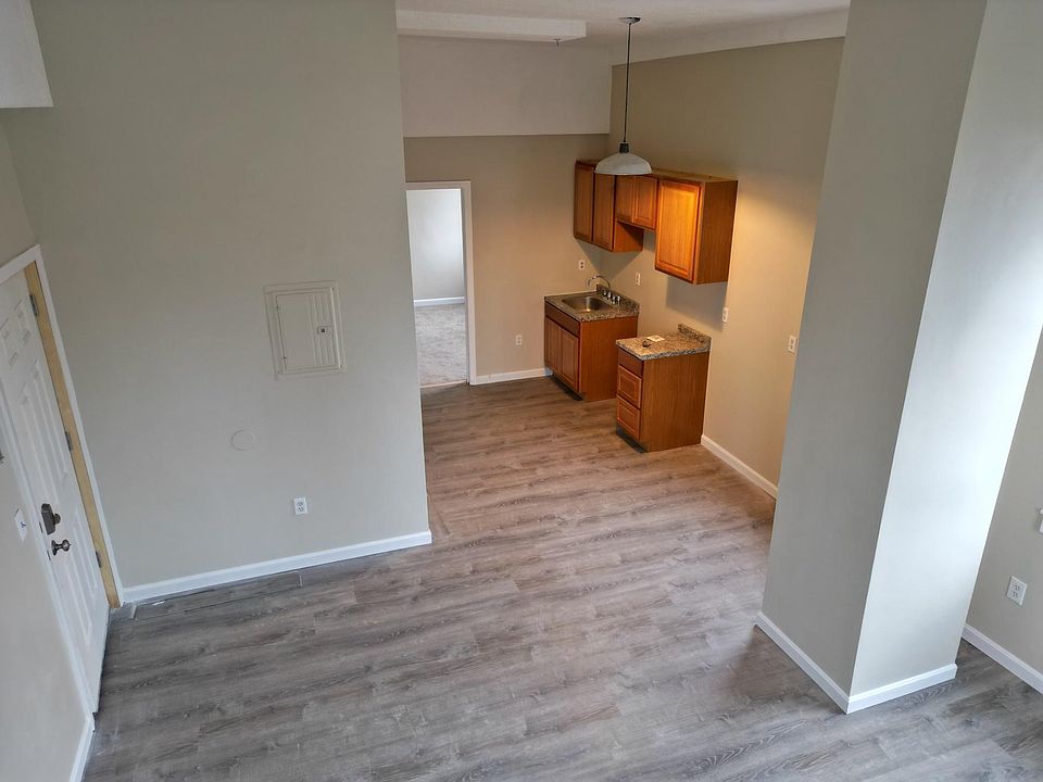 1st image of 62 Green St Unit 101