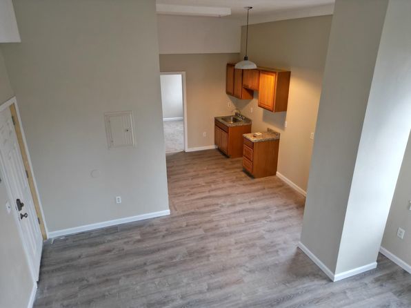 62 Green St Unit 101