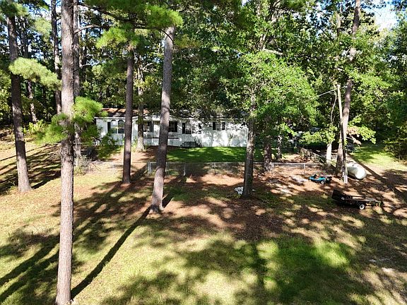 4th image of 3519 Kites Landing Rd