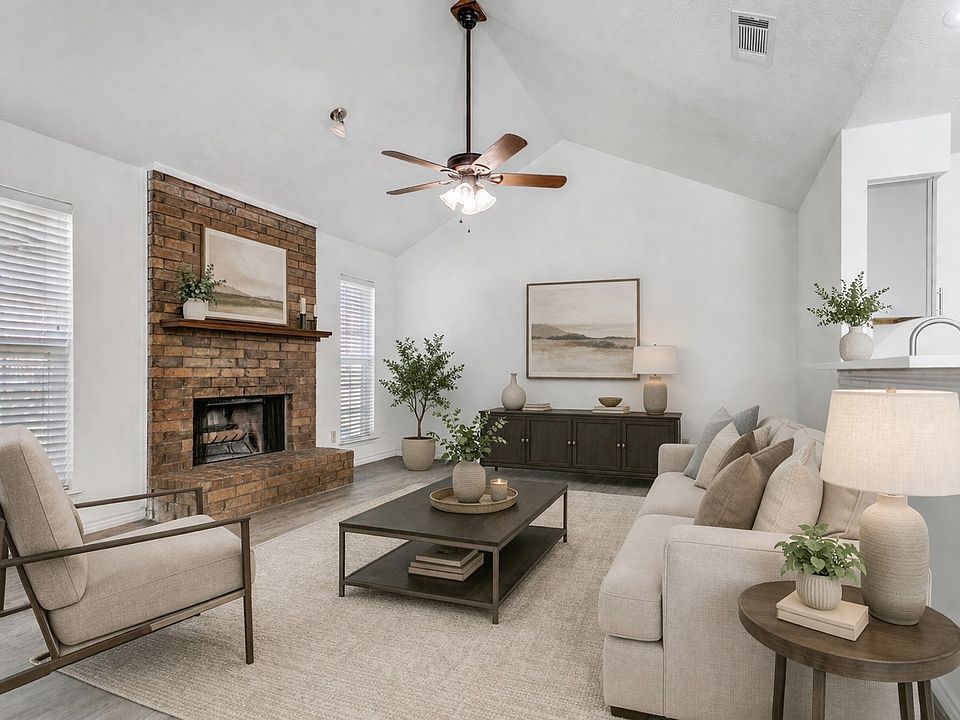1st image of 2121 Stone Moss Ln