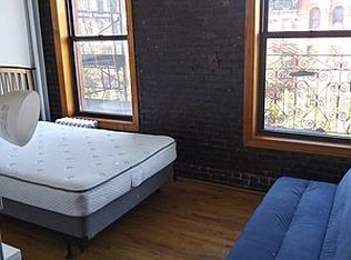 89 E 2nd St APT 20, New York, NY 10009