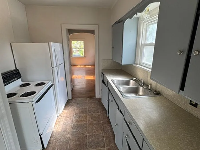 3312 Felician St — Photo 4