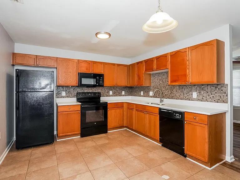 2231 Gooseberry Rd — Photo 8