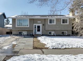 14692 NE Deer Ridge Dr SE, Calgary, AB T2J 5Y4