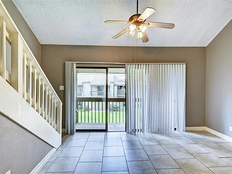 12900 Walden Rd #6 — Photo 17