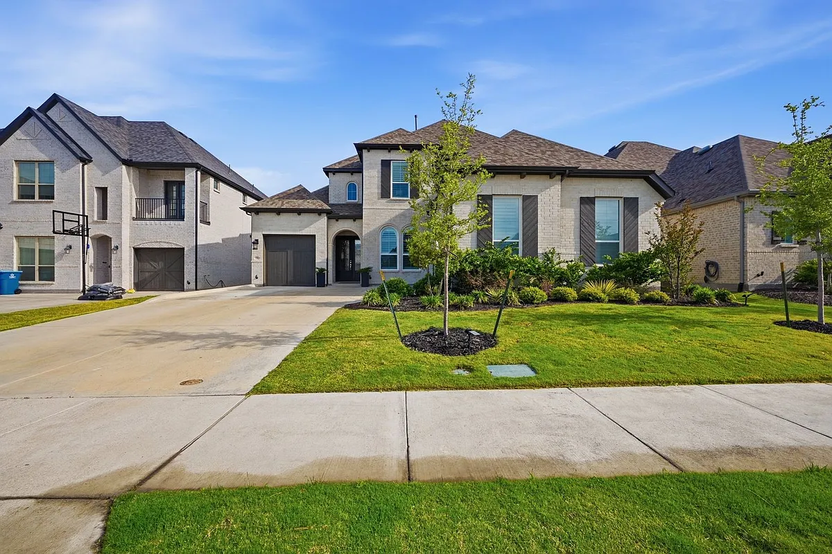 Building Photo - 532 Petrel Dr