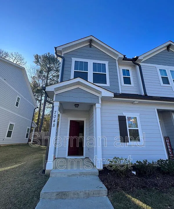 7048 Hummingbird Dr #7048 HUMMINGBIRD DR
