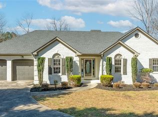 8160 Stone Hill Rd, Cumming, GA 30028