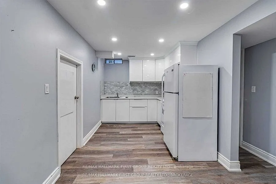 2 bed, $1,800 — Photo 4