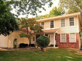 216 Barrington Dr, Saint Peters, MO 63376