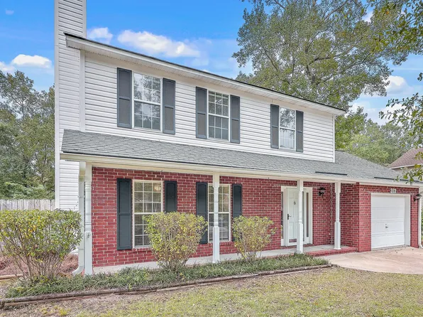 313 Camelot Dr, Goose Creek, SC 29445