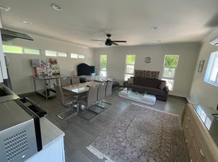 20227 Leadwell St, Winnetka, CA 91306