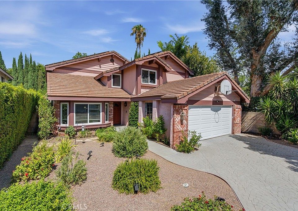 1st image of 5943 Julian Ln