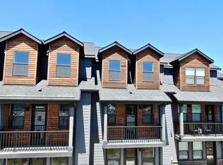 20532 Empire Ave, Bend, OR 97701