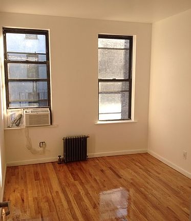 2nd image of 3408 30th Ave APT 3F