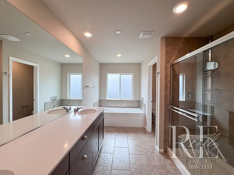 1502 Baker Heights Loop — Photo 16