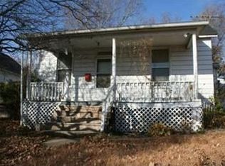1129 Atchison St, Atchison, KS 66002