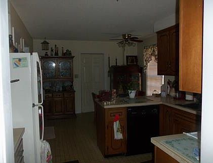 3rd image of 401 Gable Ct