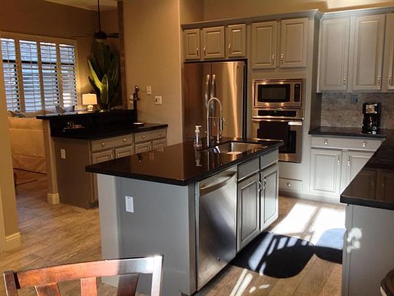3rd image of 19550 N Grayhawk Dr Unit 1081