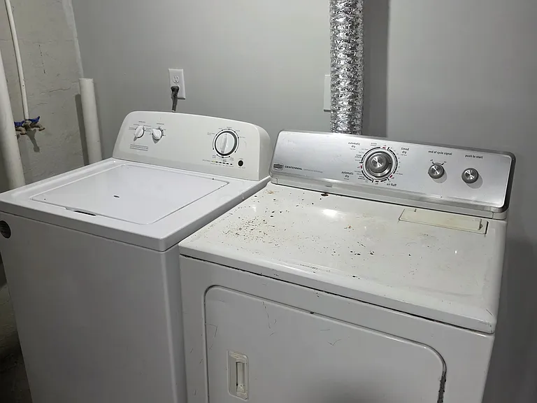 2777 California Ct — Photo 33