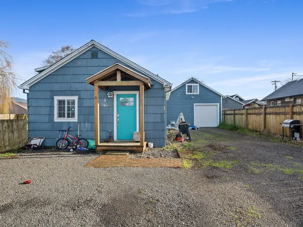 405 Evergreen Dr, Tillamook, OR 97141
