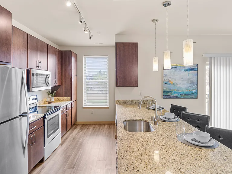 1505 Kitchen
