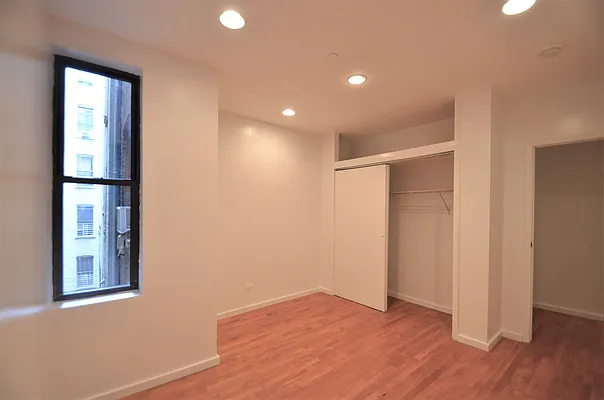 Rented by CITY SKYLINE REALTY INC | media 1