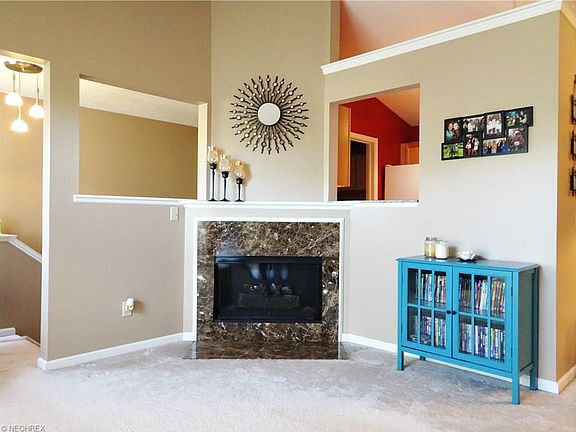 4th image of 9675 Sylvan Ln Unit 9675