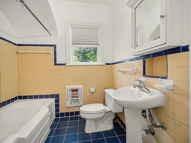 4408 Yoakum Blvd #1 — Photo 12
